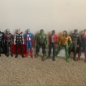 Super Hero Figures